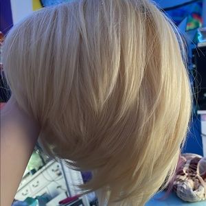 blonde wig